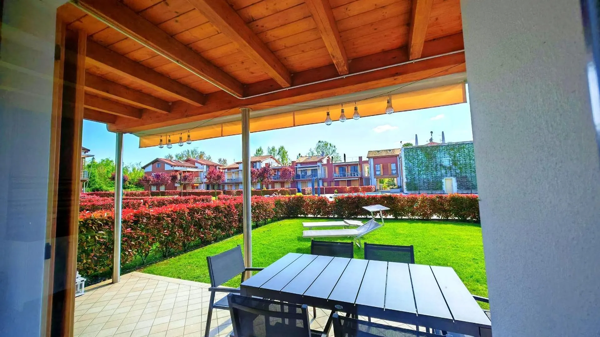 Sg Luxury - Crystal Bay Apartment Castelnuovo del Garda