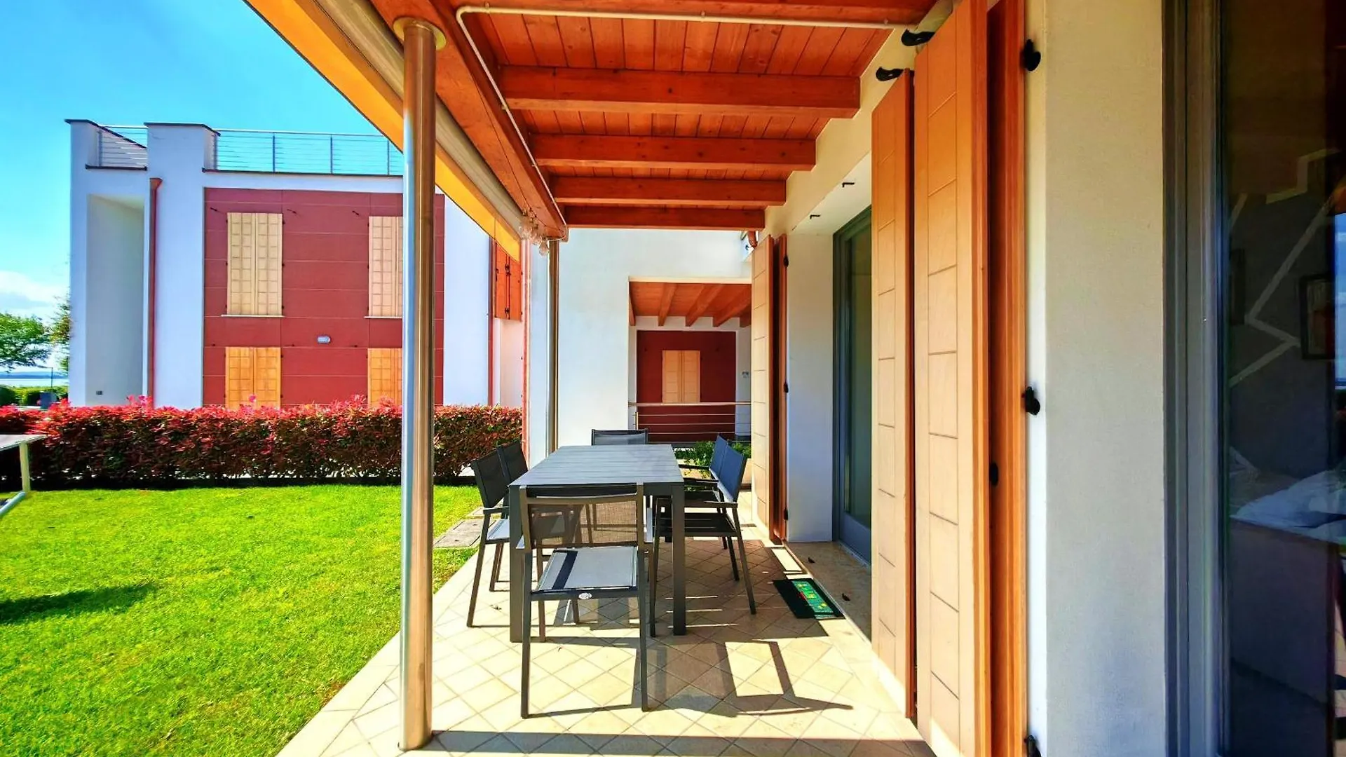 Sg Luxury - Crystal Bay Apartment Castelnuovo del Garda